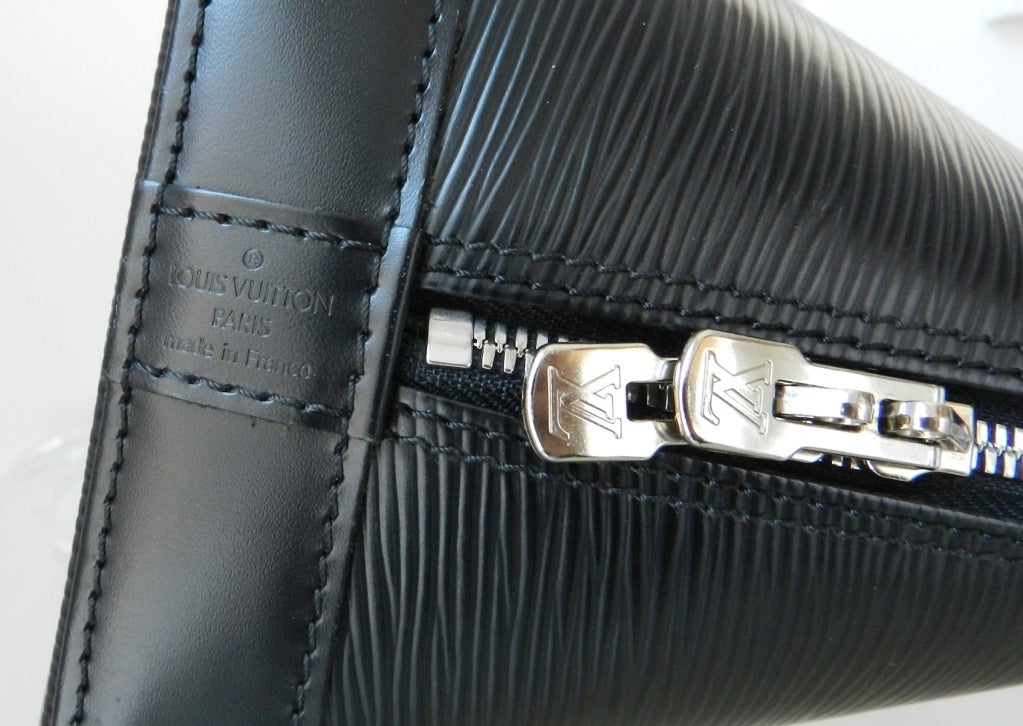Louis Vuitton Black EPI Alma Bag 3