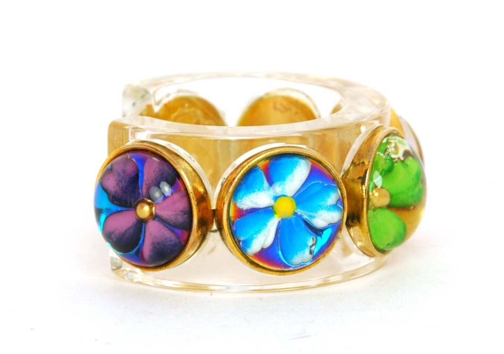 Chanel Vintage 1988 Resin Cuff Bracelet With Flower Bubble Accents In Good Condition In New York, NY