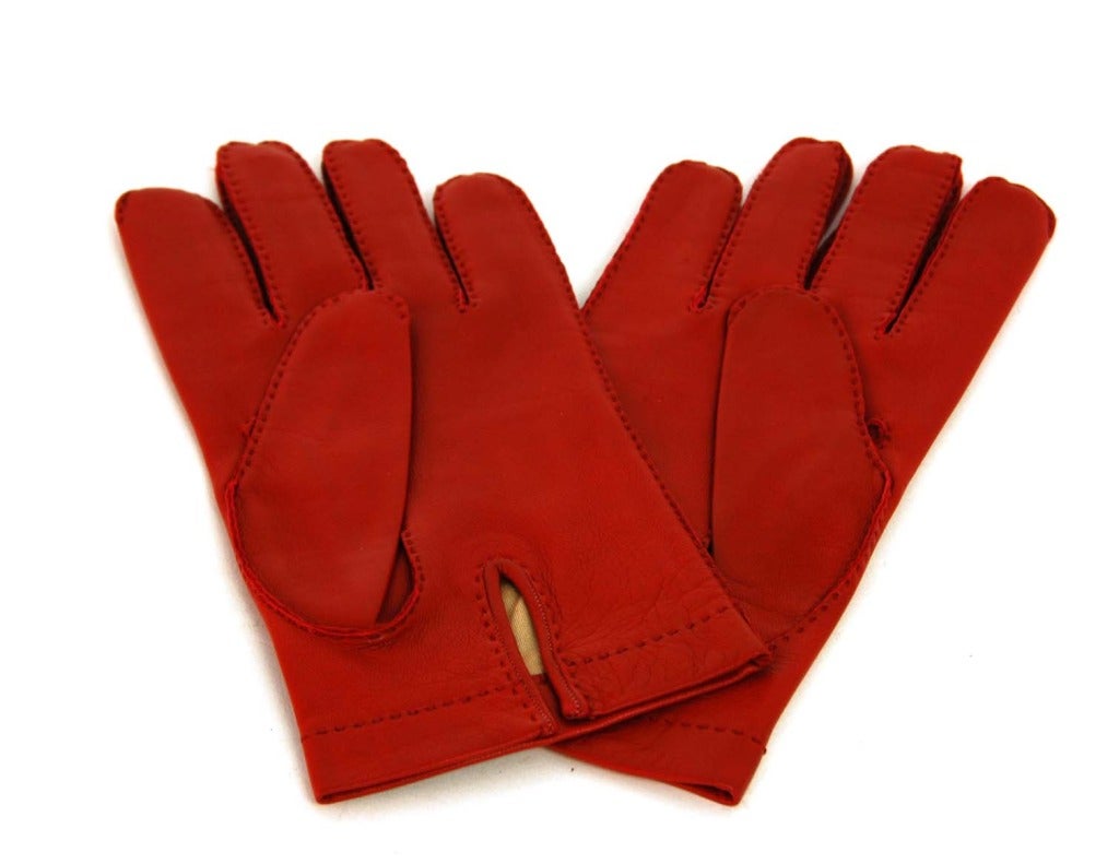 Women's HERMES Red Leather Gloves With Contrast Piping