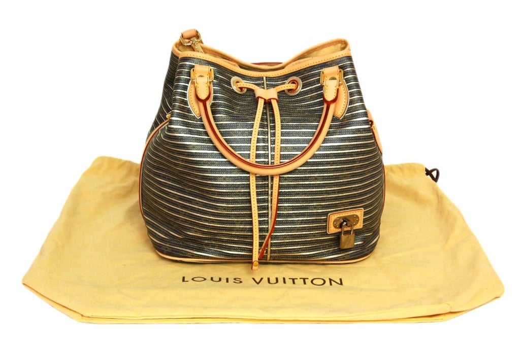 LOUIS VUITTON Limited Edition NEW 