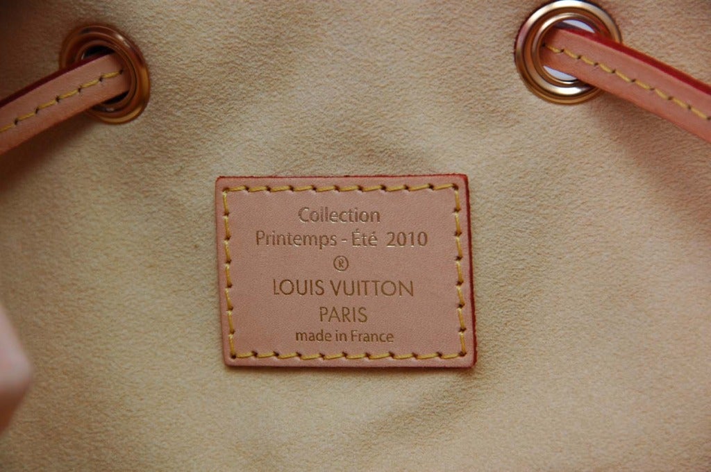 LOUIS VUITTON Limited Edition NEW 