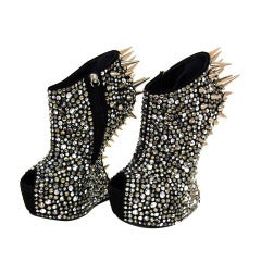 GIUSEPPE ZANOTTI Peep-Toe Platforms With Spikes And Rhinestones SZ 38