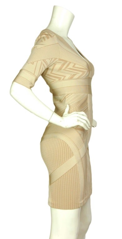 HERVE LEGER Gold V Neck Bodycon Quarter Sleeve Bandage Dress Sz. S