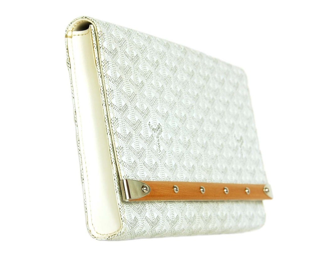De las mujeres Cartera GOYARD de lona blanca con logotipo y ribete de bambú (caja)