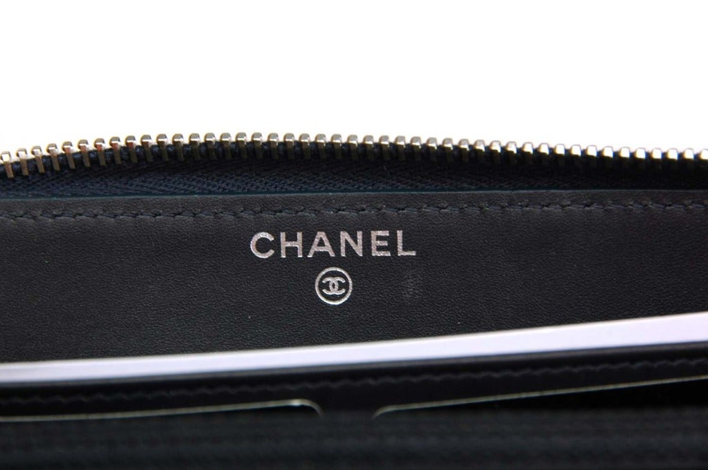 CHANEL NIB Navy Blue Caviar Leather Zip Wallet W. Silver HW c. 2013 3