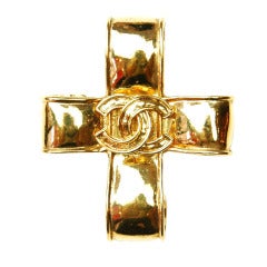 CHANEL Gold Cross Pin w. CC