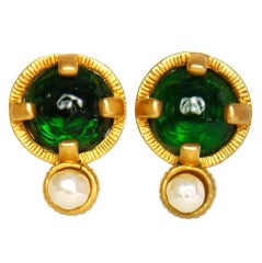 Vintage CHANEL Gold, Green Gripoix & Faux Pearl Clip On Earrings c. 1980s