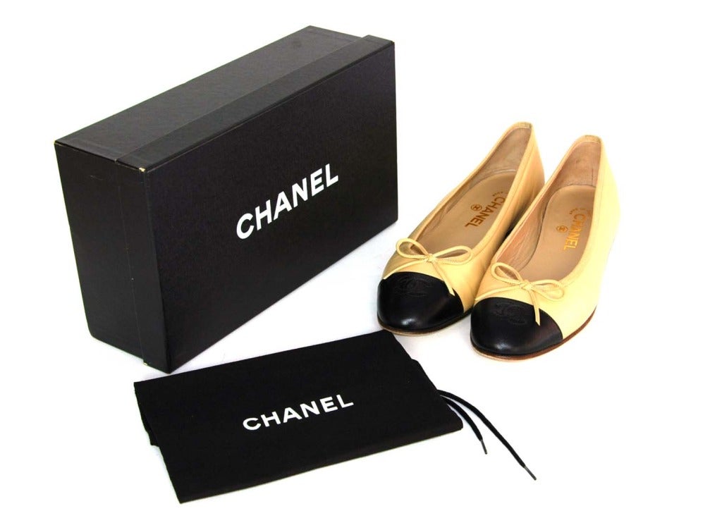 chanel a02819