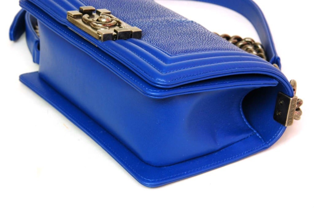 CHANEL Neu In Box Electric Blue Stingray ''Boy Bag'' mit Zinnbeschlägen 2013 1