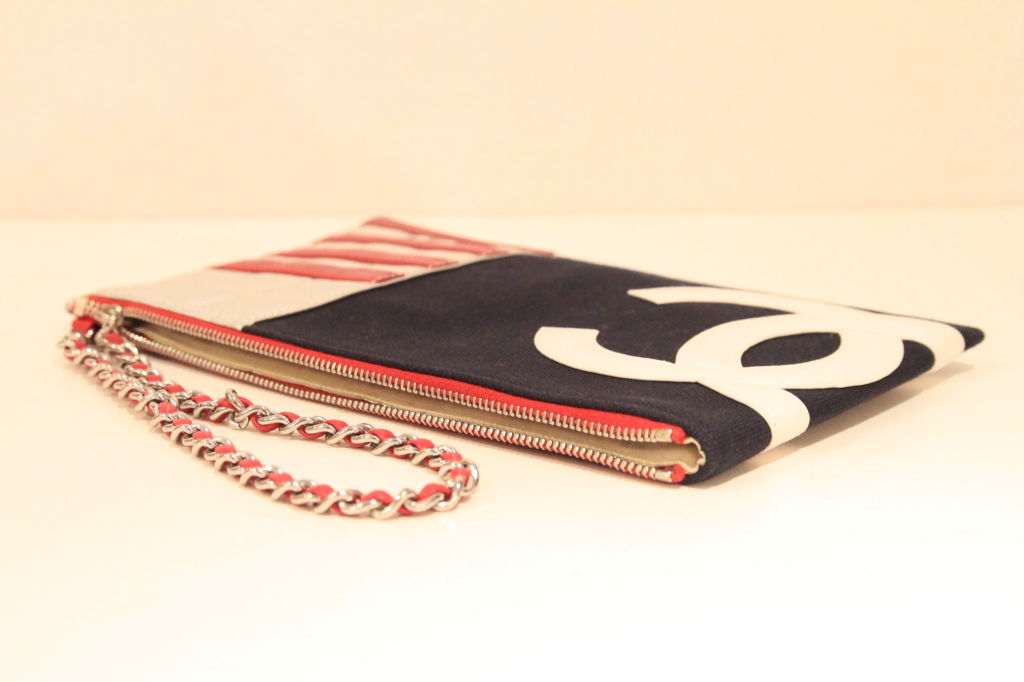 Chanel 2003 Navy/Red/Silver Canvas Leather Flag CC Pochette Bag 2