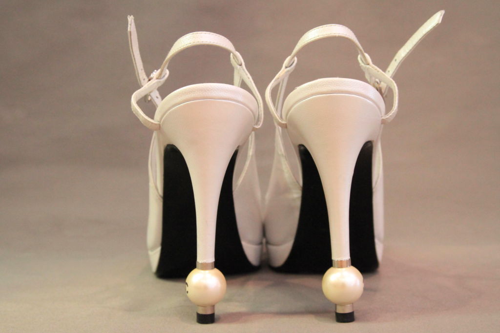 chanel pearl heels