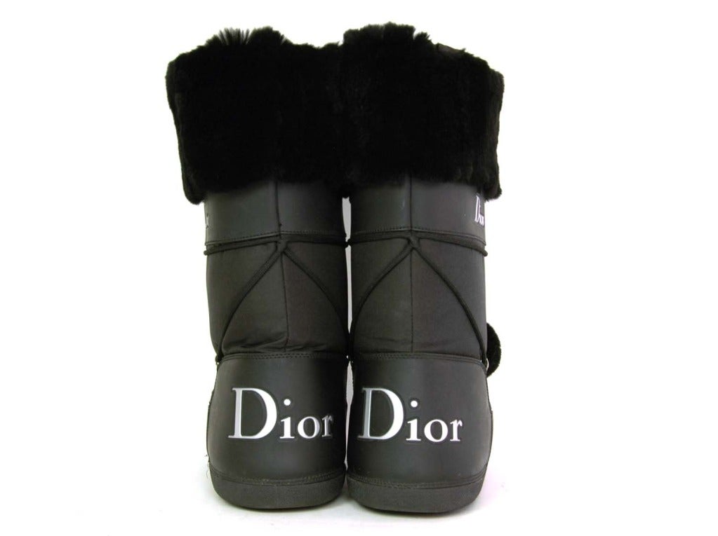Christian Dior Black Nylon Moon Boots w. Fur SZ 41-43 at 1stdibs