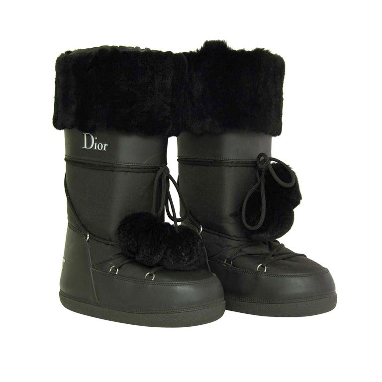 Christian Dior Black Nylon Moon Boots w. Fur SZ 41-43 at 1stDibs | moon ...