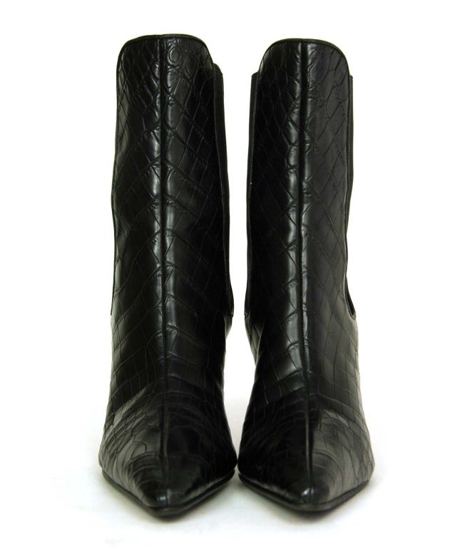 MANOLO BLAHNIK Black Crocodile Boots Sz. 42 RT. $5, 950