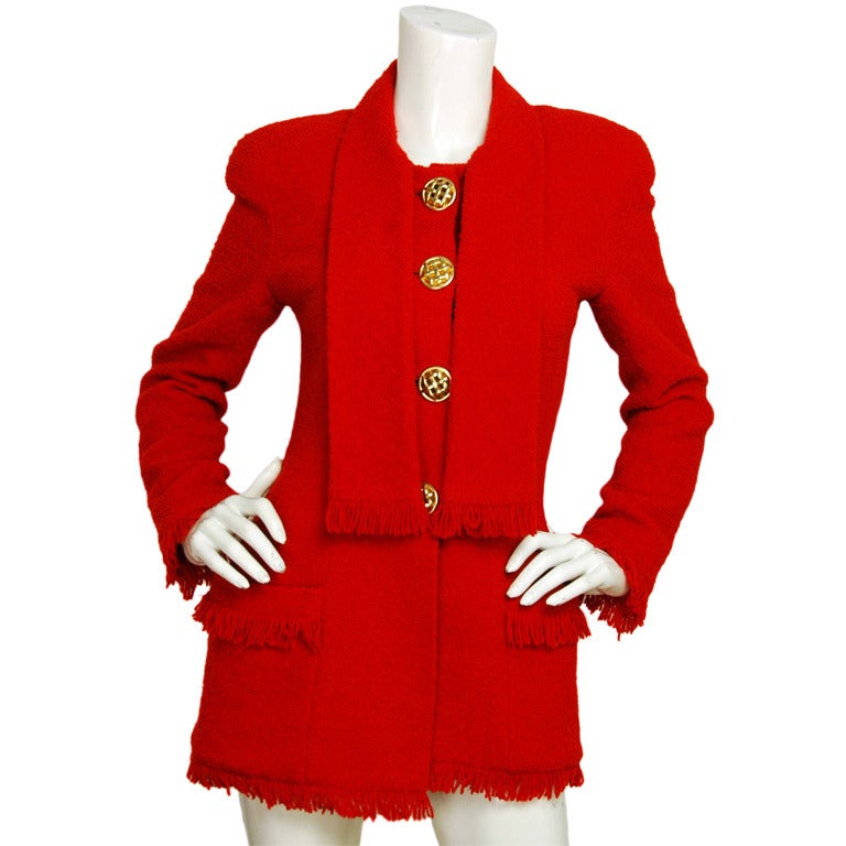 Chanel Rote Bouclé-Jacke mit Halstuch