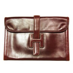 Hermes Burgundy Leather Vintage Jige Clutch
