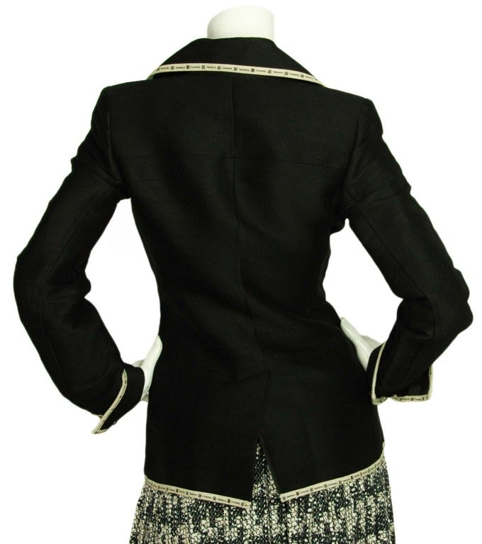 Women's CHANEL Black Ribbed Cotton Jacket with White CC Logo Trim sz.38