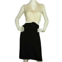 CHANEL Cream & Black Sleeveless Buttondown Dress W. Cut Out & Waist Bow Sz. 40