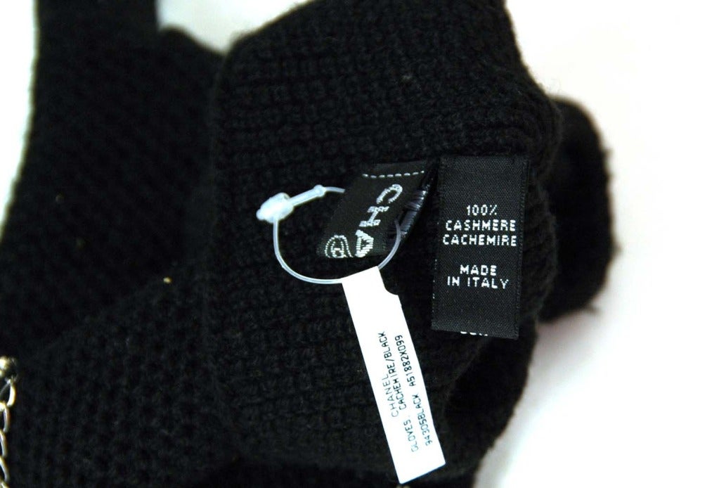 Women's CHANEL Black Cashmere Long Gloves With Charms - Sz. Small
