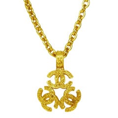 CHANEL Goldtone Chain Necklace W/3 Connected CC Medallion