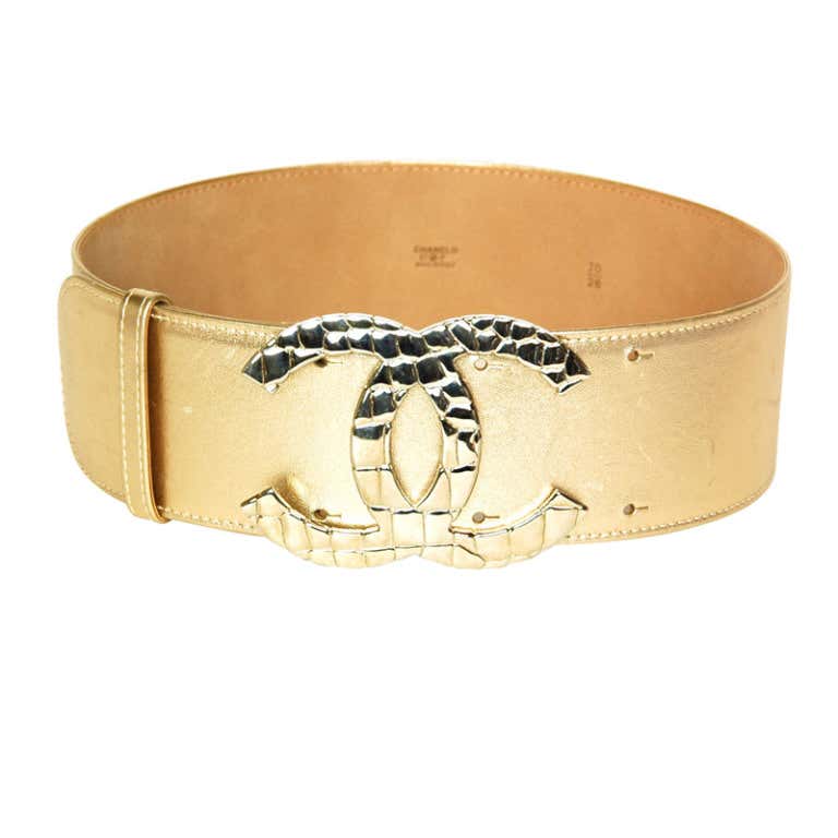 CHANEL '07 Gold Metallic Leather Belt With Goldtone Quilted CC Buckle ...