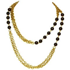 CHANEL Gold Chain Link Necklace W. Red Gripoix Beads c. 1970s/80s 12