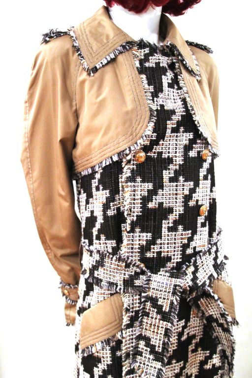 Women's or Men's CHANEL BLACK/WHITE/TAN HOUNDSTOOTH TWEED TRENCH COAT - SZ 36
