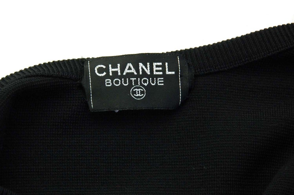 CHANEL Cropped Long-sleeved Black Wool Sweater Sz. M 1