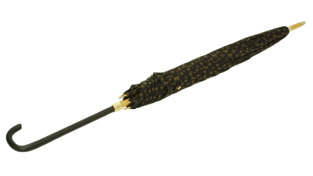LOUIS VUITTON Brown Monogram 'Giboulees' Umbrella 1