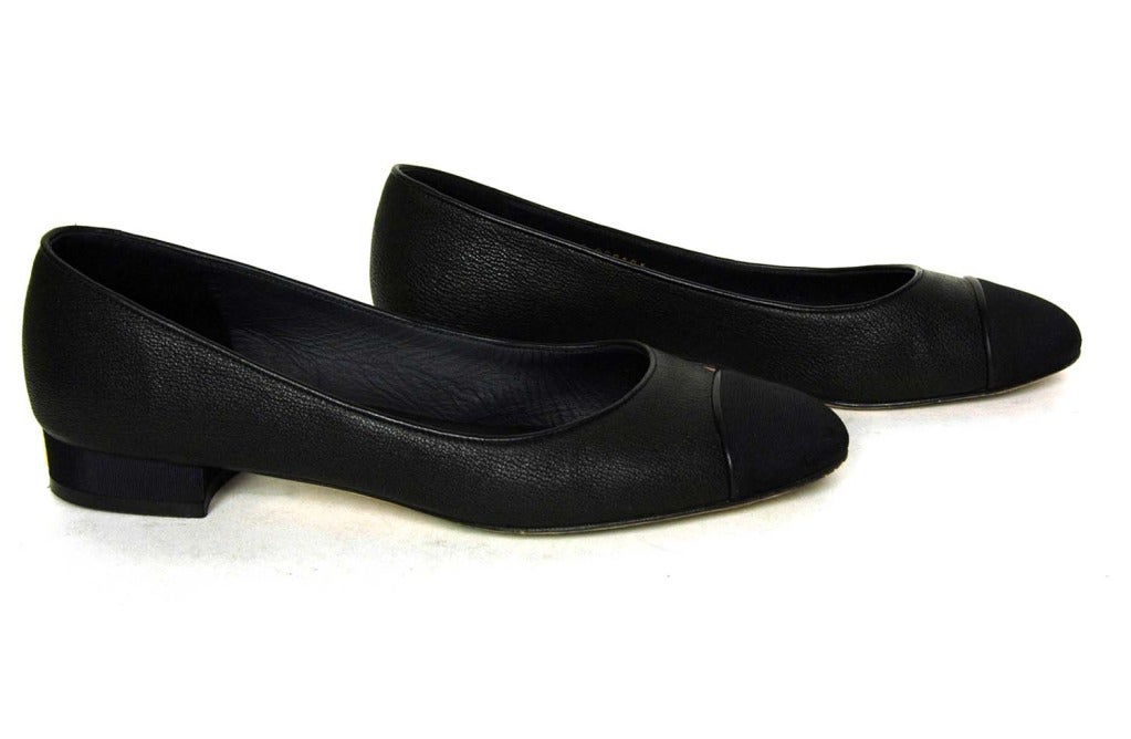 Women's CHANEL Black Leather Flats W. Grosgrain Cap Toe Sz. 39.5 RT. $750 c. 2012