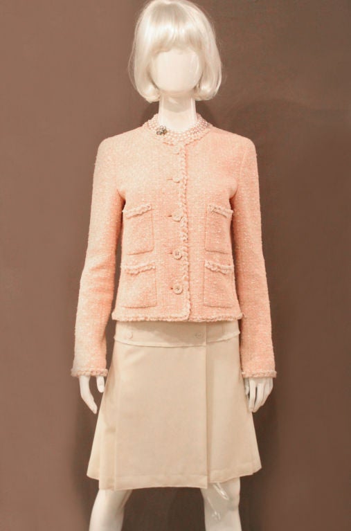 Women's CHANEL 07P PEACH TWEED BOUCLE JACKET W/ BRAIDED TRIM - SZ 42