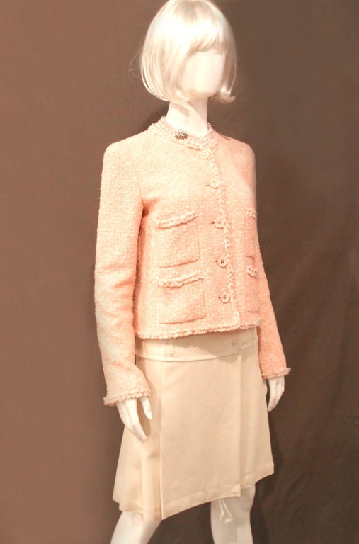 CHANEL 07P PEACH TWEED BOUCLE JACKET W/ BRAIDED TRIM - SZ 42 1