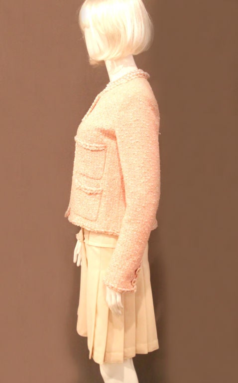 CHANEL 07P PEACH TWEED BOUCLE JACKET W/ BRAIDED TRIM - SZ 42 4