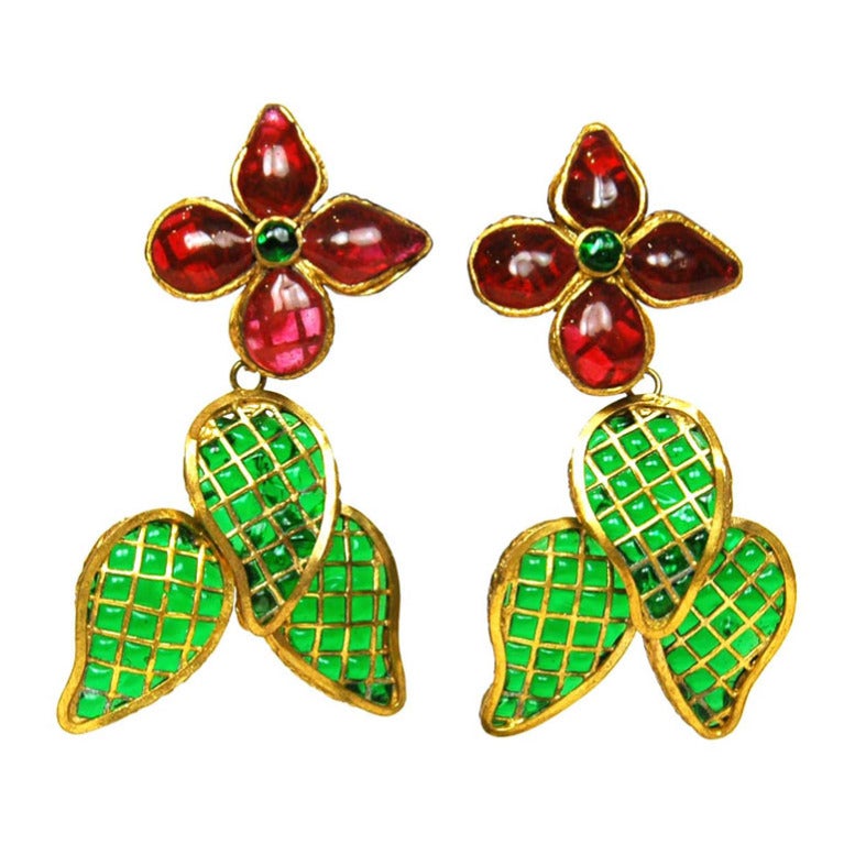 CHANEL 1970s-80's Green & Red Gripoix Flower Clip on Dangle Earrings