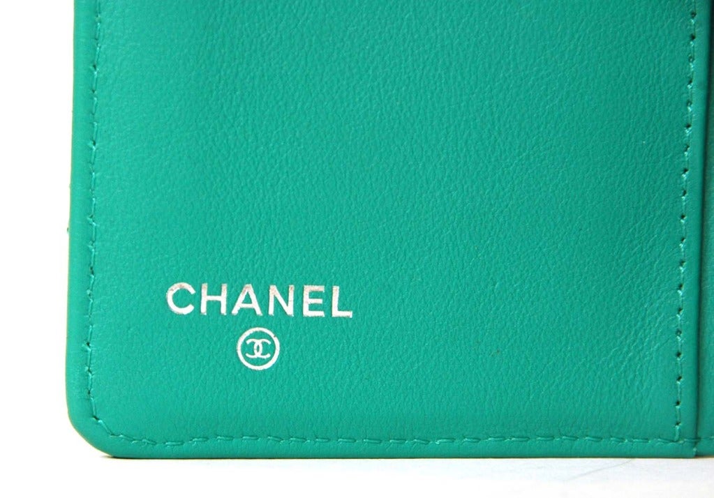 CHANEL NIB Turquoise Quilted Patent Leather Long Wallet 1