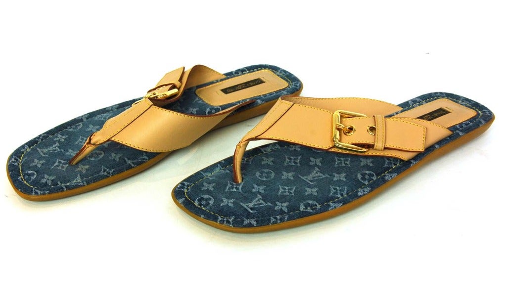Louis Vuitton Denim Monogram Thong Sandals-Sz 10

    Made in Italy
    Materials: leather, denim
    Side buckles on leather
    Stamped 
