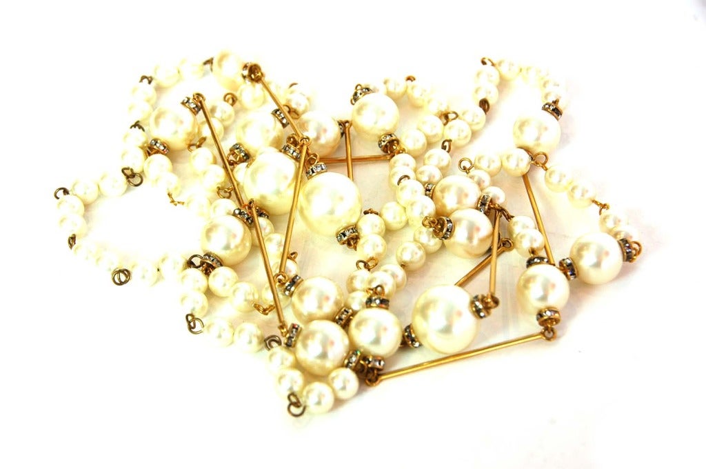 CHANEL Pearl Necklace With Gold Rods In Excellent Condition In New York, NY