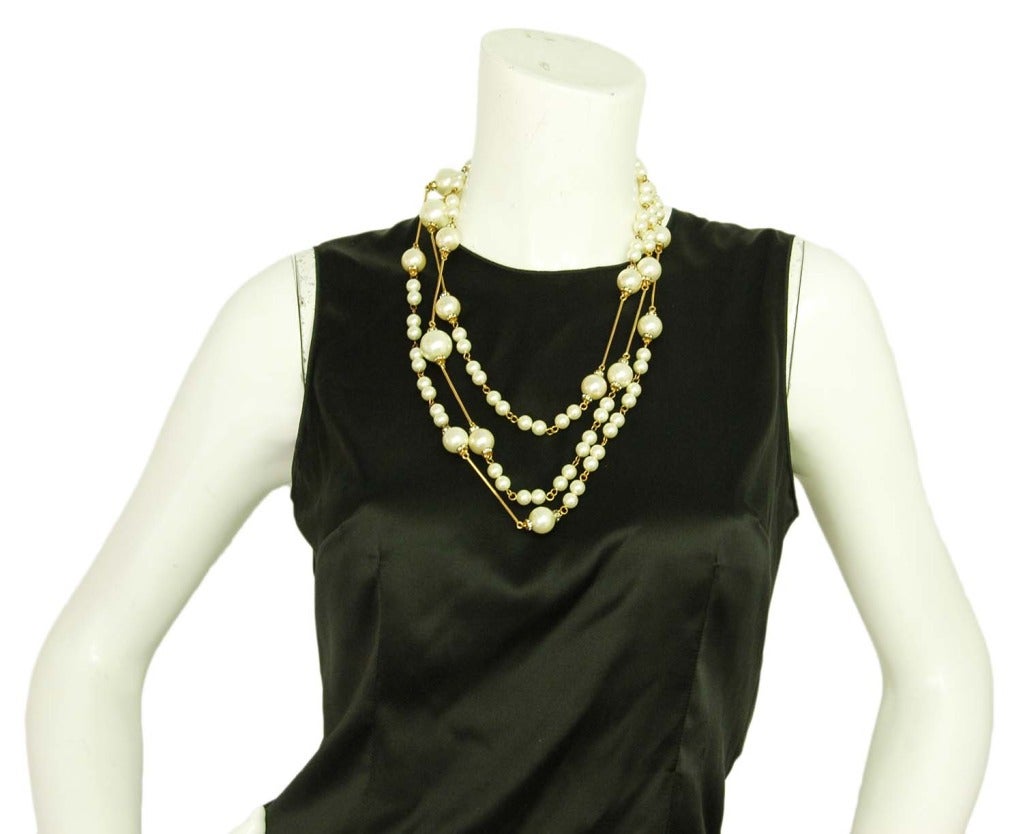 CHANEL Pearl Necklace With Gold Rods 1