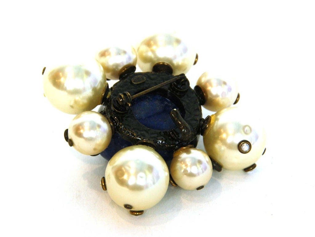 CHANEL Faux Pearl And Rhinestone Pin W/Blue Stone In Good Condition In New York, NY