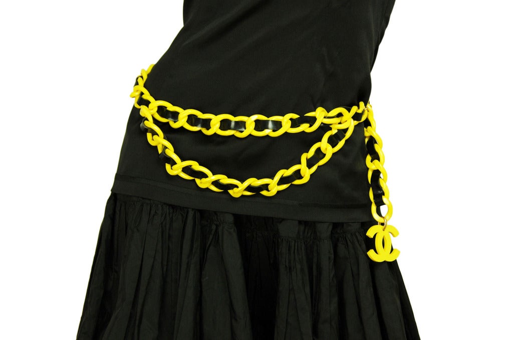 CHANEL Black/Yellow Resin And Patent Link Chain Belt 1