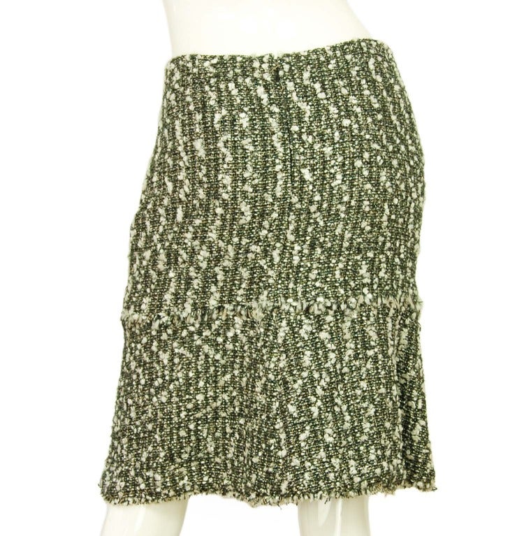 CHANEL Black and White Boucle Wool Skirt Sz. 42 c. 2004 In Excellent Condition In New York, NY