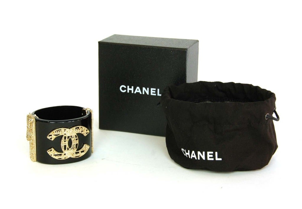 CHANEL NEW Black Resin Cuff With Filigree CC 2