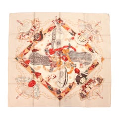 HERMES CHAMPAGNE/RED SILK SCARF W / BAUMWARD, MASK UND FANS