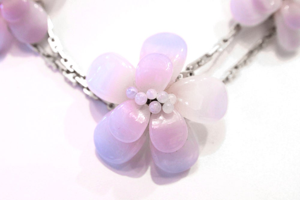 Chanel purplre/pink camellia necklace 2