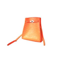 Hermès - Sac Kelly Sport en autruche orange