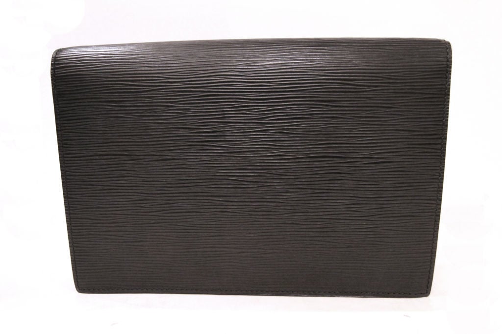 LOUIS VUITTON BLACK EPI RED TRIM LEATHER CLUTCH / SHOULDER BAG