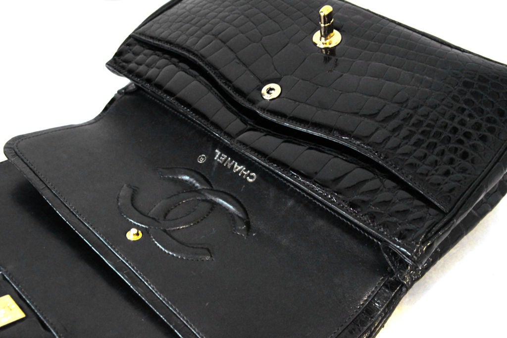 CHANEL VINTAGE BLACK CROCODILE 10