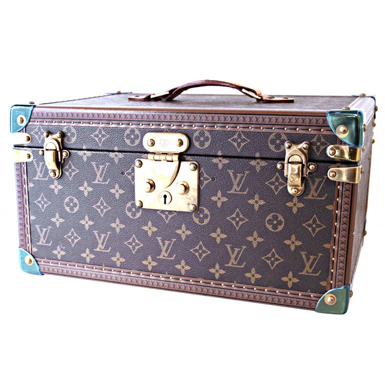 Louis Vuitton Monogram Trunk Boite Bouteilles et Glace Beauty Train Case  Vintage