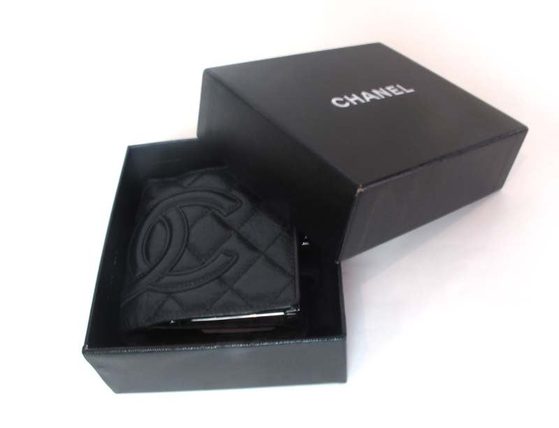 CHANEL Black Distressed Leather Small Cambon Wallet
