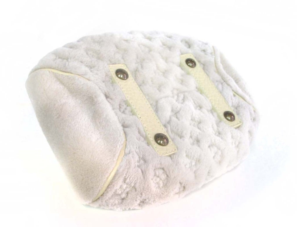Women's LOUIS VUITTON Cream Sheared Mink Handbag With Leather Handles